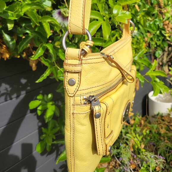 Vintge Y2K Yellow Fossil Maddox Shoulder/ Crossbody Bag - Picture 4 of 9